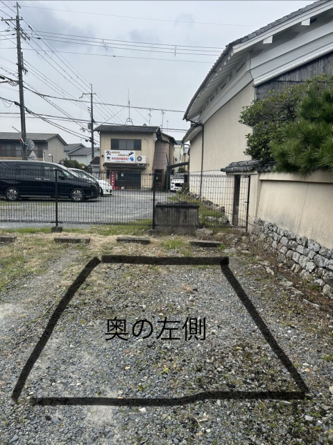 西河原町バス停横駐車場3台の駐車場写真