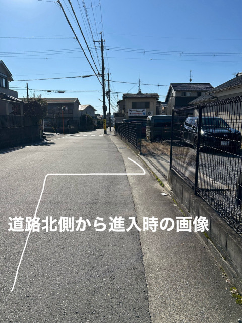 西河原バス停横駐車場2台分の駐車場写真