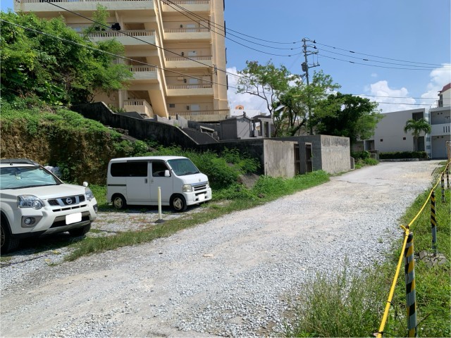 那覇市字天久864パーキングの駐車場写真