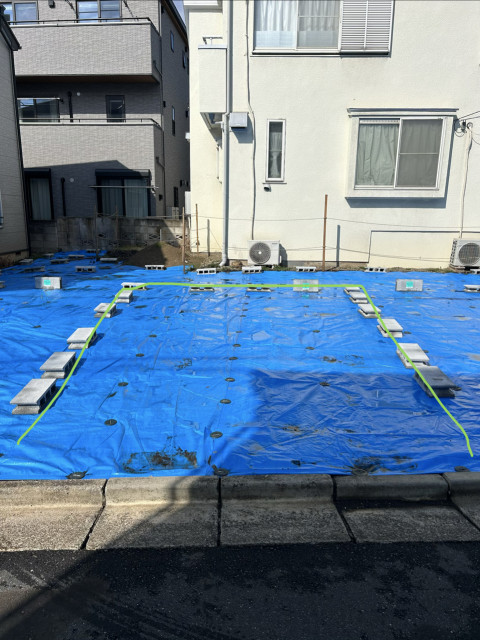 下馬5丁目18-13駐車場の駐車場写真