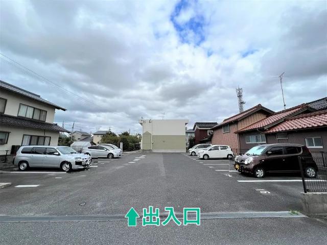 レオパレスTOPAZ駐車場【25064】の駐車場写真