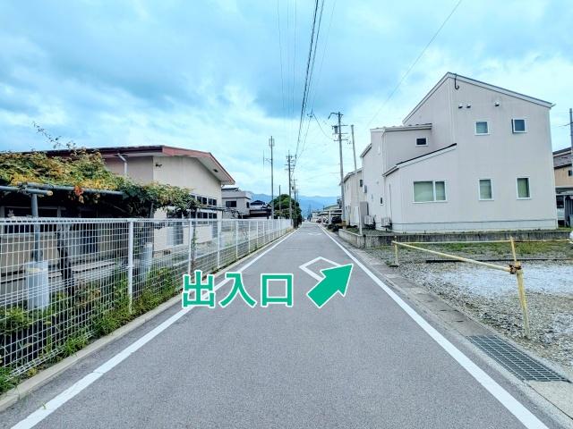 【諏訪湖の花火】8/15 アキッパ 諏訪市渋崎Ⓑ 臨時駐車場の駐車場写真