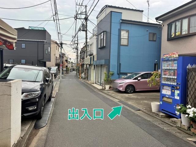 [f5dba]赤塚7丁目23 個宅アキッパ駐車場の駐車場写真