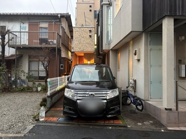 [f6b70]小山台1丁目17▽個宅アキッパ駐車場の駐車場写真