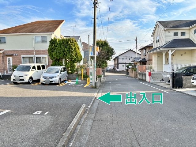 リロの駐車場 木曽西2丁目の駐車場写真