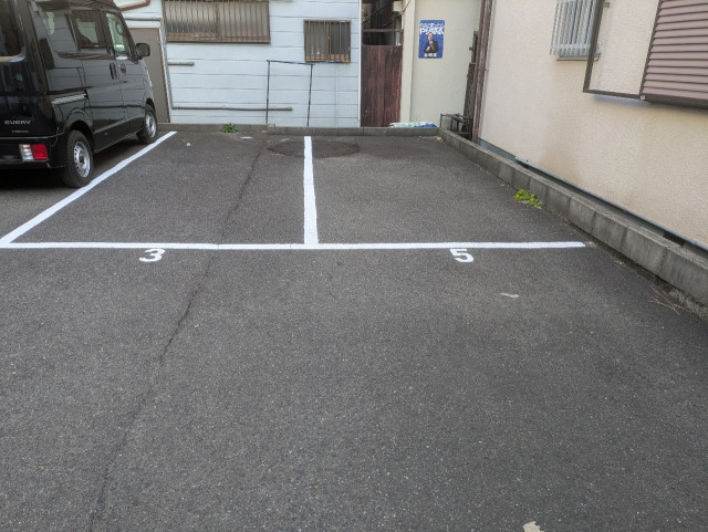 駐車場写真2