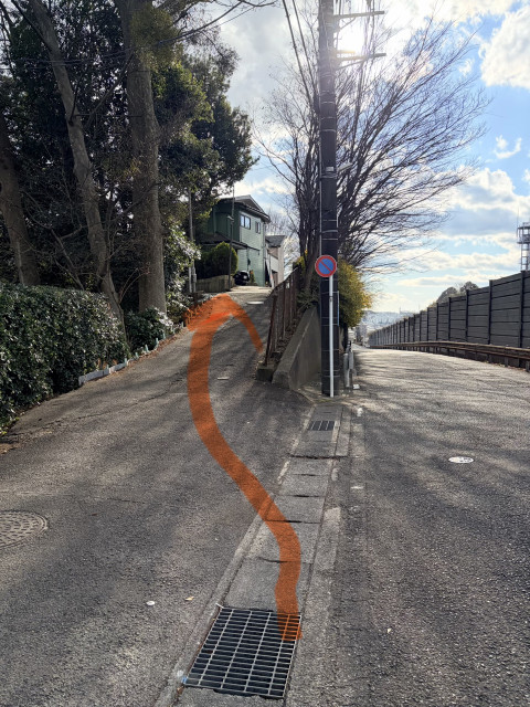 山の上パーキングの駐車場写真