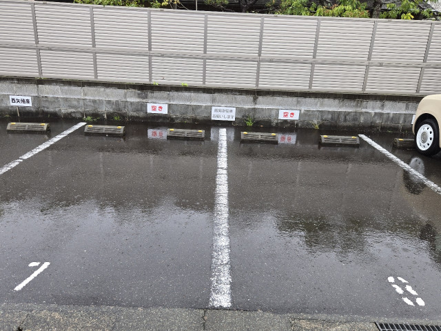 西矢伊佐津パーキングの駐車場写真