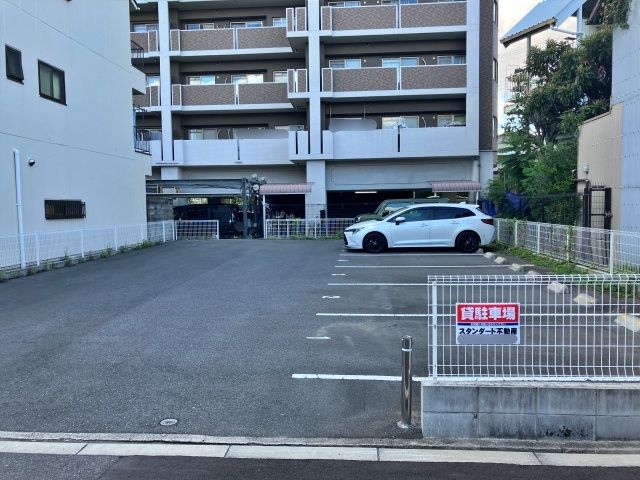 駐車場写真2