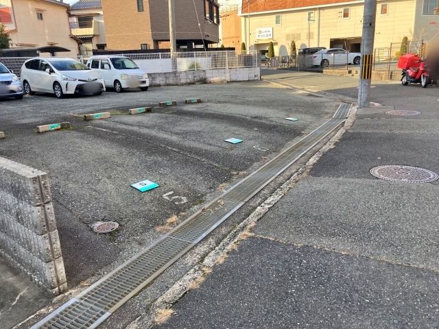 ビューリバティ駐車場の駐車場写真