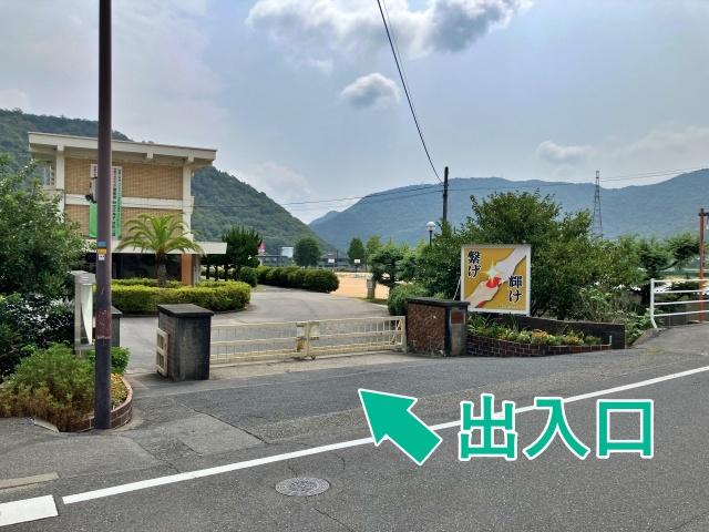 備前中学校 10月17日(土)【第42回備前焼まつり】の駐車場写真