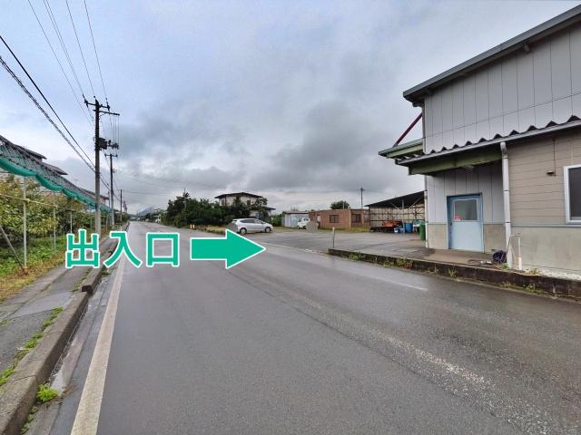 [f9b85]シカマ工作所×アキッパ駐車場の駐車場写真