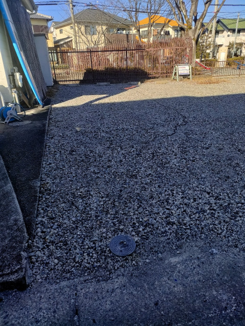 川合西公園南側駐車場の駐車場写真