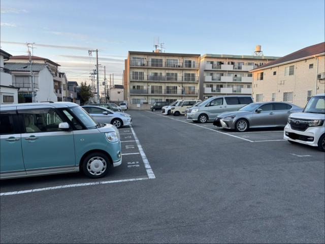 門野ビル駐車場、門野ガレージ、八尾市西山本町6丁目ー6の駐車場写真