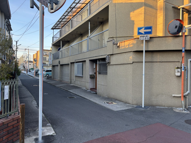 門野ビル駐車場、門野ガレージ、八尾市西山本町6丁目ー6の駐車場写真