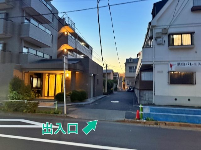 成増1丁目8 メゾンアベニール☆アキッパ駐車場の駐車場写真