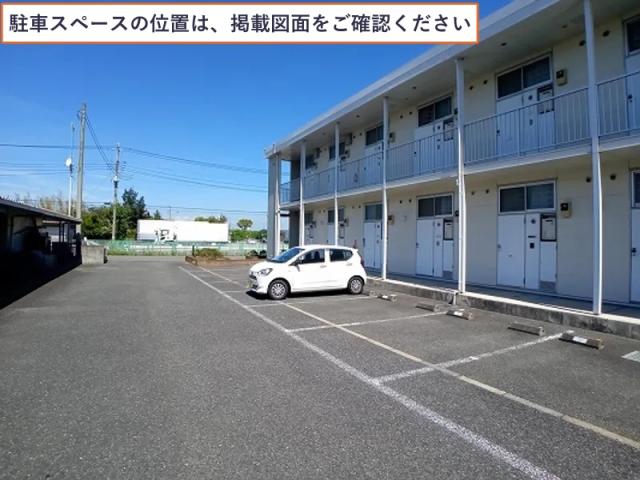 レオパレスファースト駐車場【16957】の駐車場写真