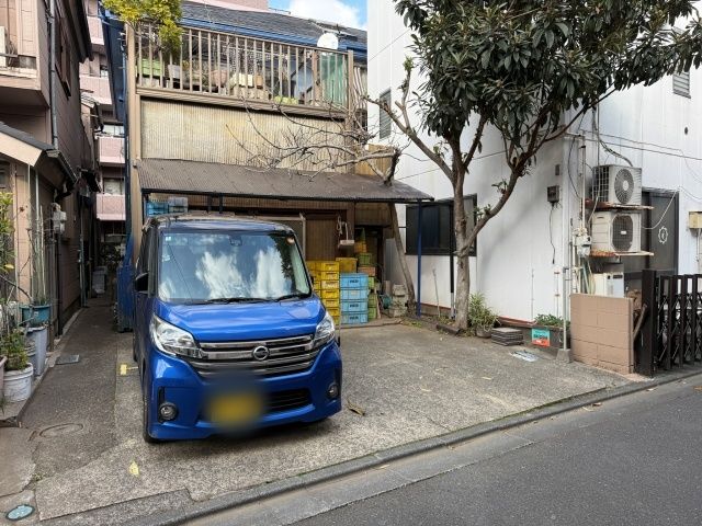 【工場裏】立花4丁目18 海野金属製作所☆アキッパ駐車場【平日】の駐車場写真
