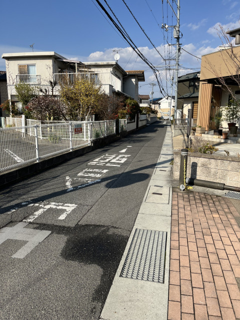 学南町3丁目7-13-2駐車場の駐車場写真