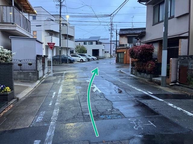 [fbd54]曽池町4丁目 個宅駐車場の駐車場写真
