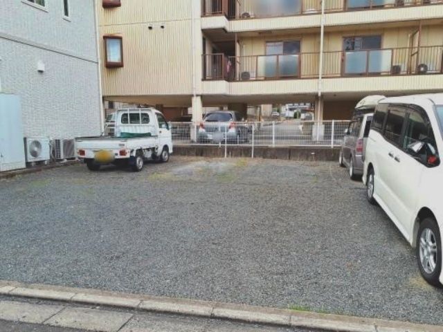 駐車場写真2