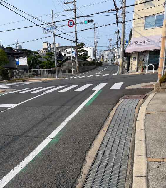 【熊取駅前交差点駐車場】の駐車場写真