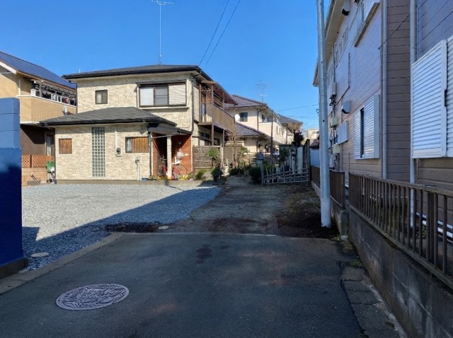 鴨川1丁目-19-27 No.4の駐車場写真