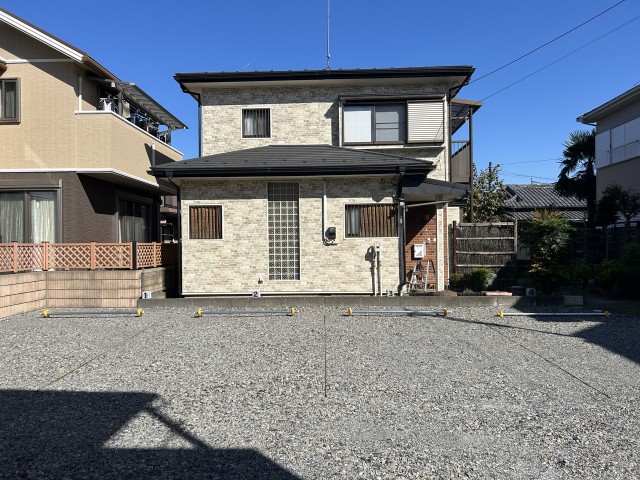 鴨川1丁目-19-27 No.4の駐車場写真