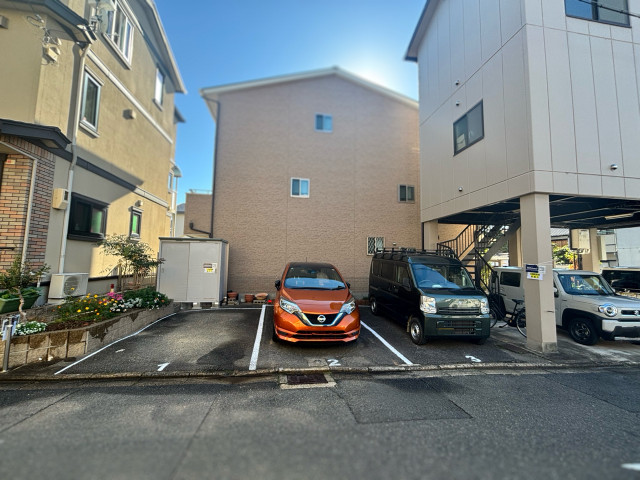 駐車場写真2