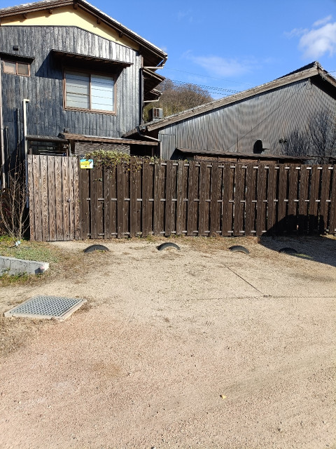 日本料理銀座駐車場の駐車場写真