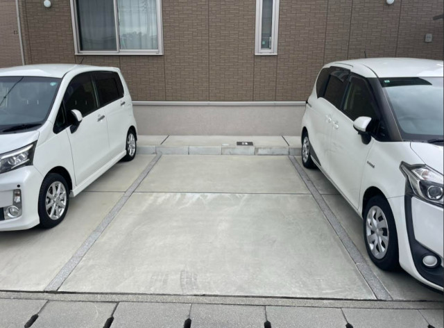 ブリス駐車場（奈良県香芝市すみれ野1-1-12）の駐車場写真