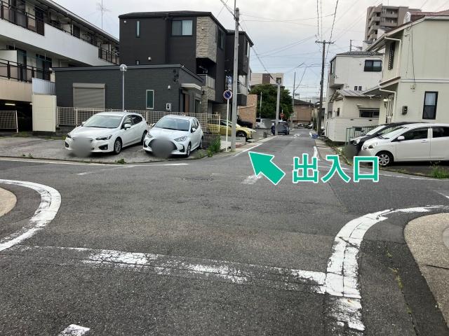 内山2丁目3-11駐車場の駐車場写真