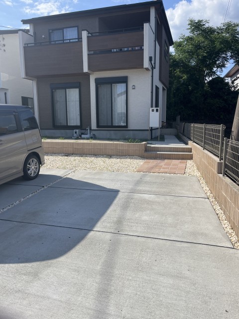 戸島5丁目11-35駐車場の駐車場写真