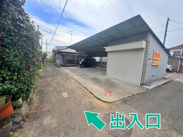 屋根付き繁和町10 河仲月極[アキッパ]駐車場の駐車場写真