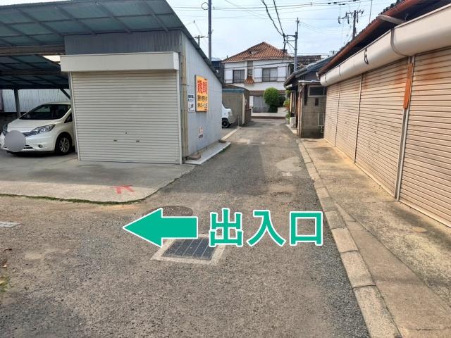 屋根付き繁和町10 河仲月極[アキッパ]駐車場の駐車場写真