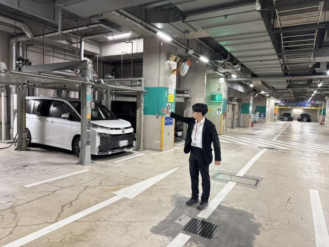 THEPARKing明治安田生命大阪梅田ビル【宿泊パック：全日：16:00～翌12:00まで】高さ200cmの駐車場写真