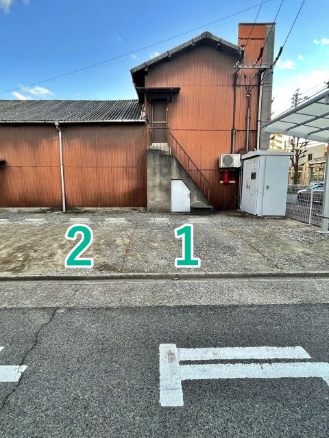 戸田製作所駐車場の駐車場写真