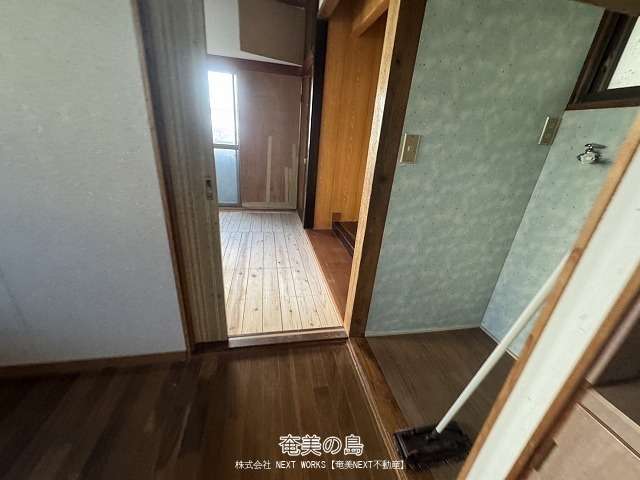 detached 名瀬井根町