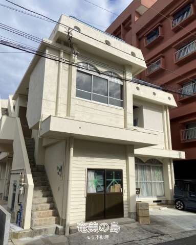 リフォーム済のお部屋です。グリーンストア・ジョイフル・中央病院・長浜みなと公園が徒歩圏内で川商ホール・信金・新港・ファミリーマートも車で5分圏内と生活便利な立地です。