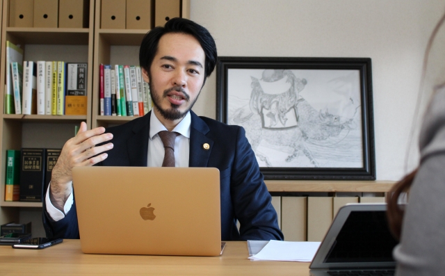 袴田弁護士