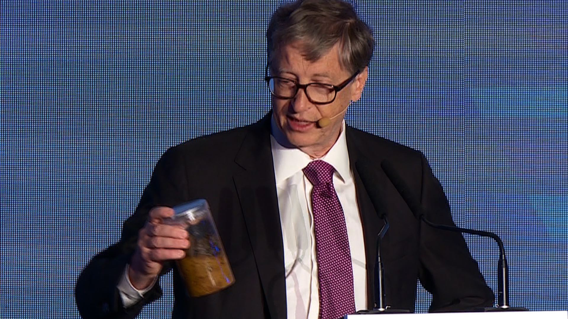 билл гейтс прикол. жаба билла гейтса на продуктах. билл гейтс 2008. билл гейтс портрет. жаба билла гейтса на продуктах.