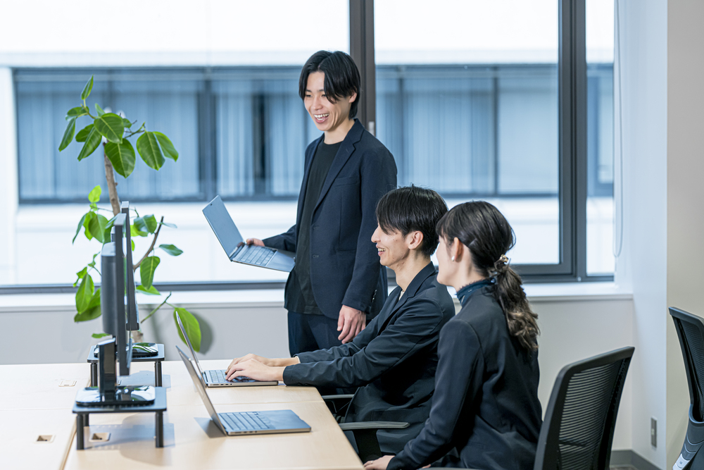 【フルフレックス/リモート】業界特化型SaaS開発のフロントエンドエンジニア募集
