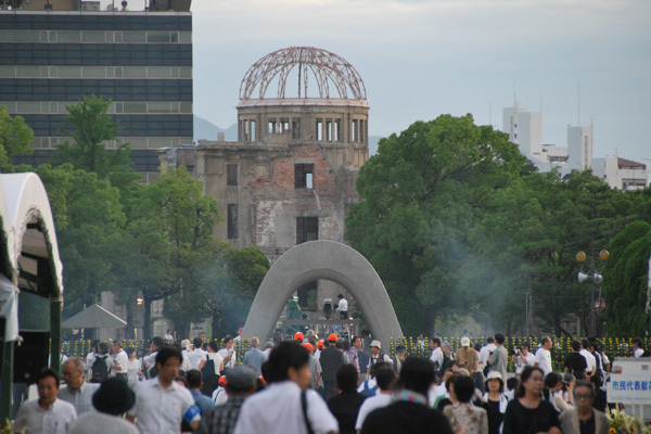 平和記念式典の画像