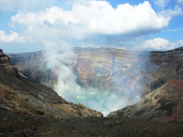 阿蘇山（中岳火口）の画像