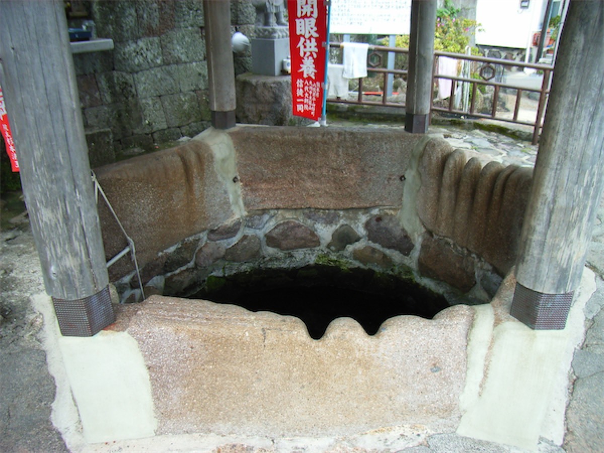 三鈷の松、六角井戸の画像