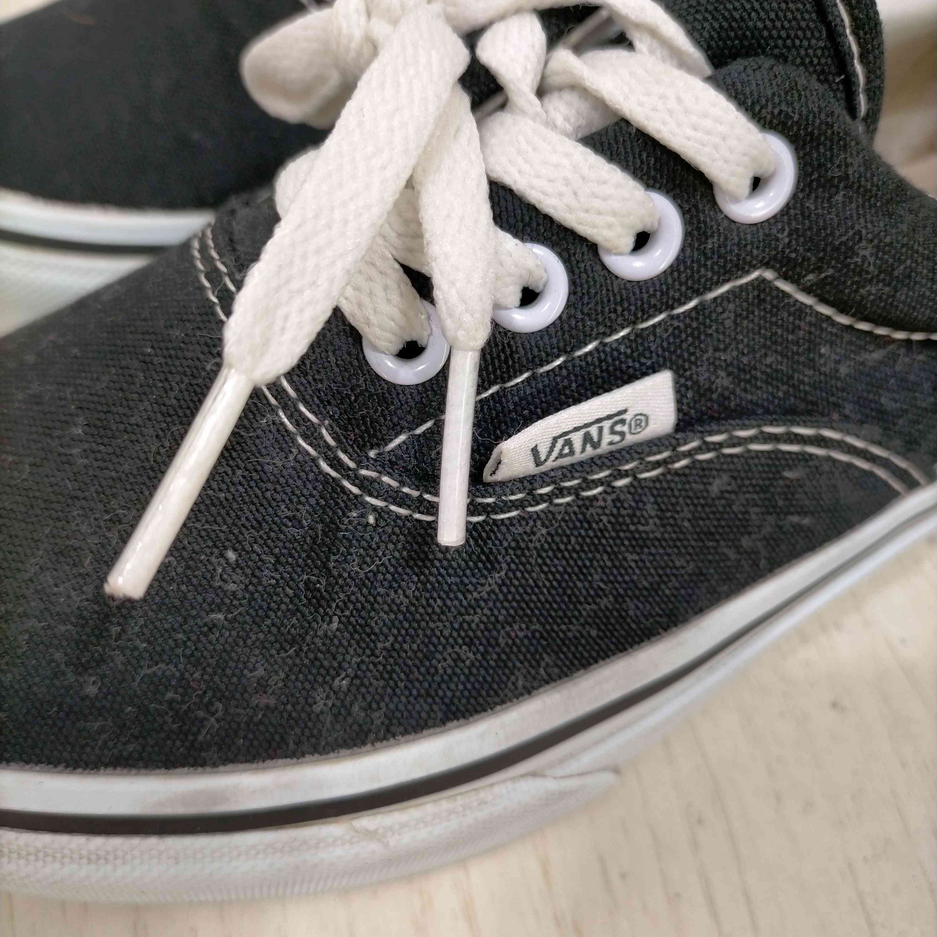 VANS(バンズ)ERA エラ ローカットスニーカー 【中古】【ブランド古着バズストア】｜VANS｜店舗買取｜シューズ＞スニーカー｜USEDの
