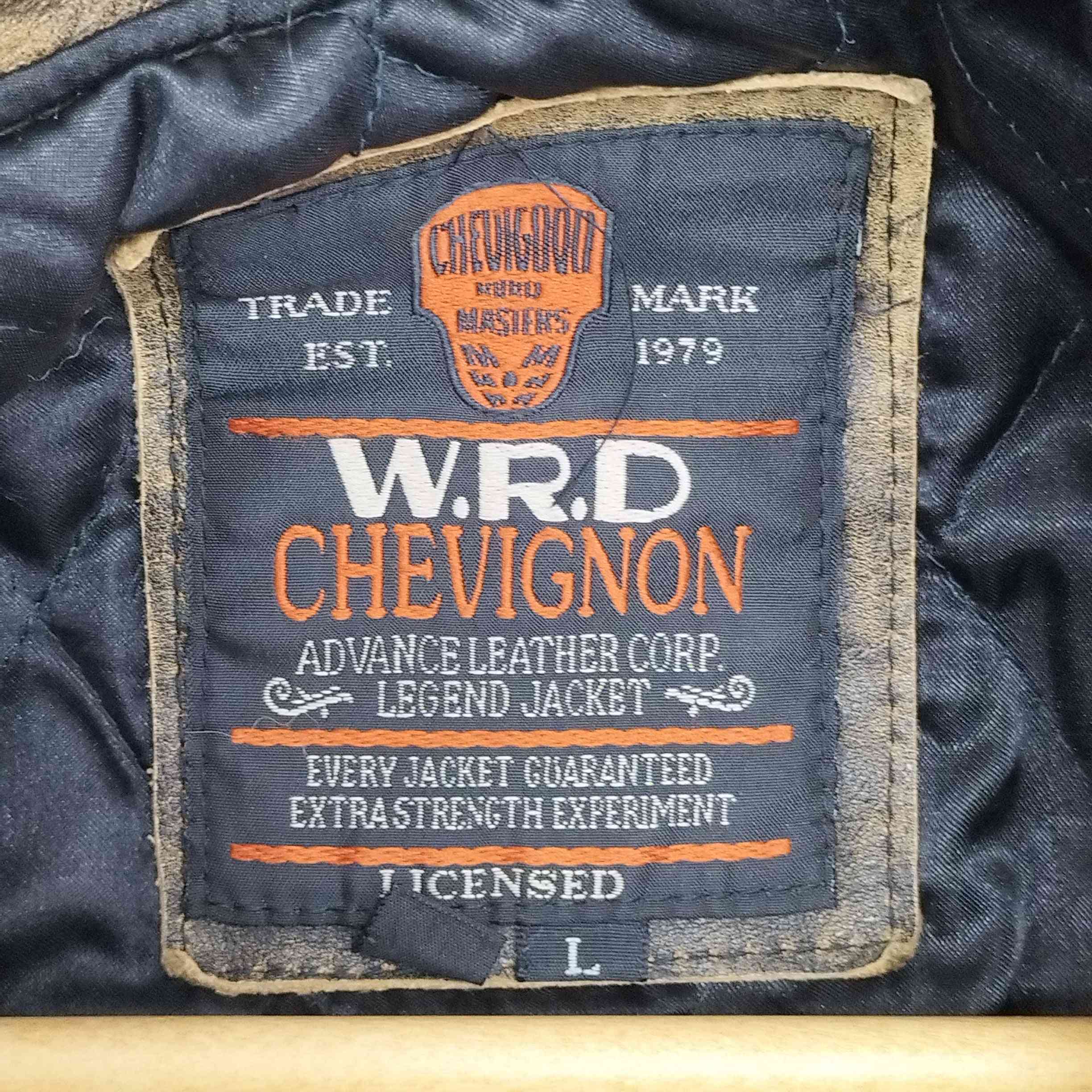 CHEVIGNON(シェビニオン)W.R.D. バックレース ダブルライダース 【中古 