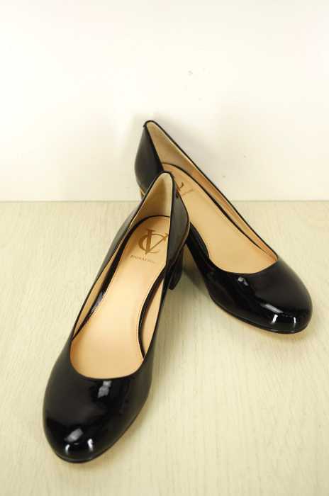Vince Camuto Signature (ヴィンス カムート シグネチャー) エナメル パテント レディース シューズ