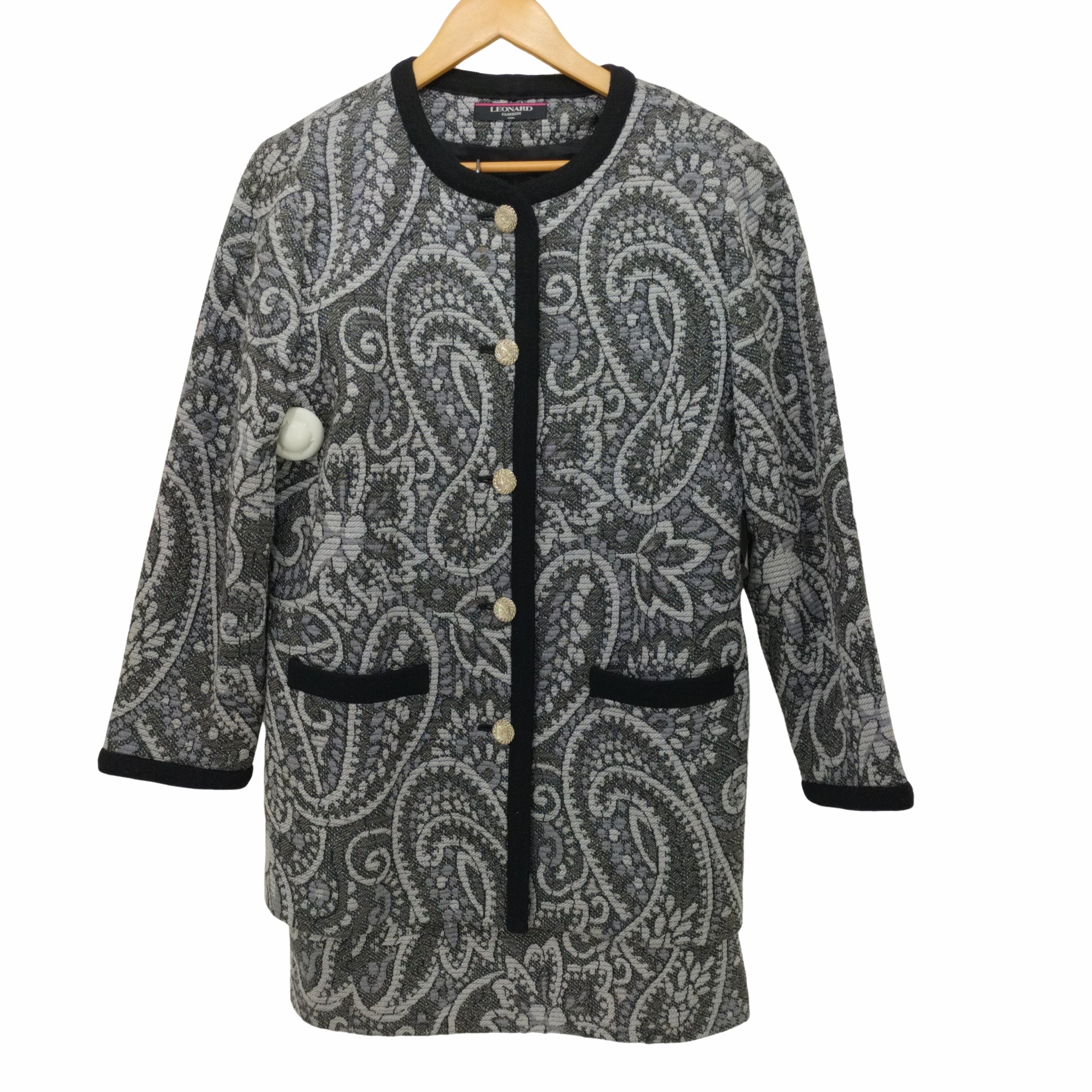 LEONARD(レオナール)ペイズリー柄 FASHION ヴィンテージ セットアップ  