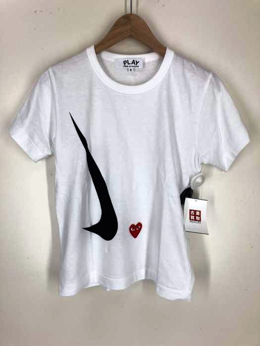 PLAY COMME des GARCONS(プレイコムデギャルソン) ナイキ ロゴ ハート 刺繍 半袖 Tシャツ レディース トップス